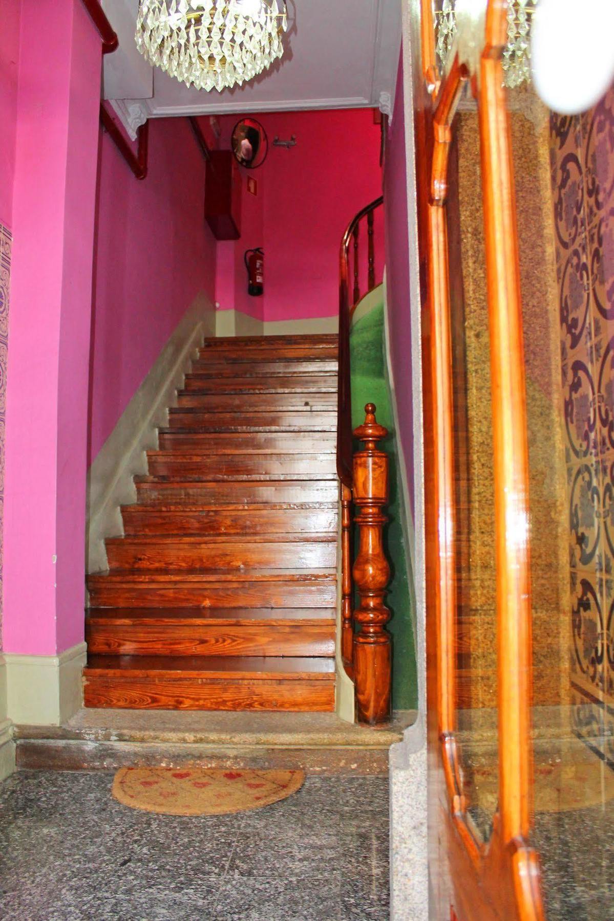 Lunar Guest House Porto Exterior photo